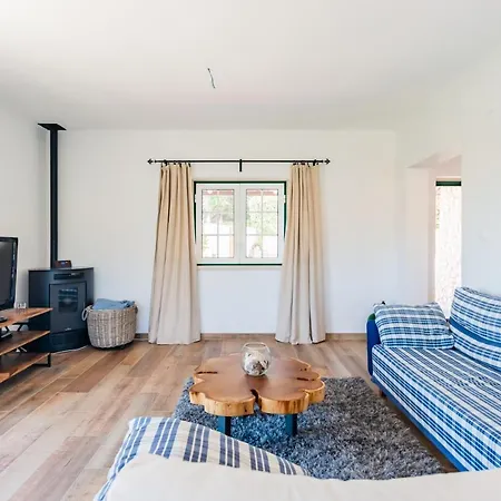 Feriehus Vale De Abrantes *