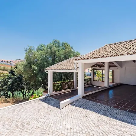 Vale De Abrantes Лориньян