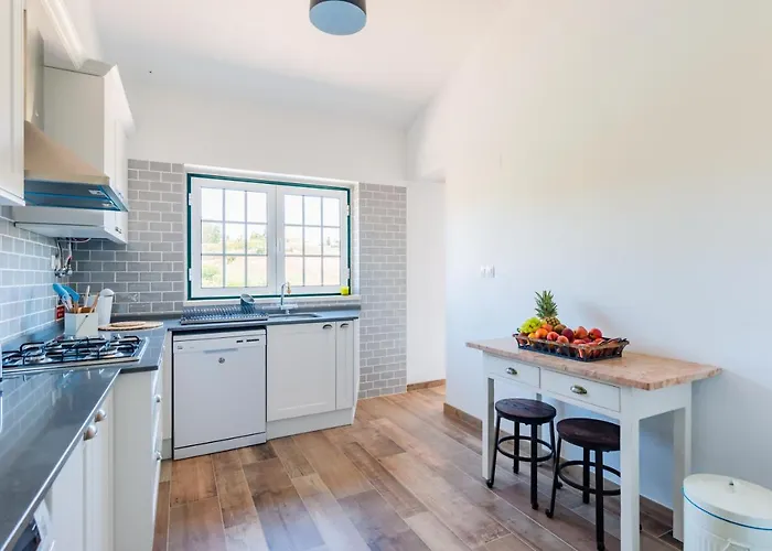 Vale De Abrantes Lourinha (Lisbon)