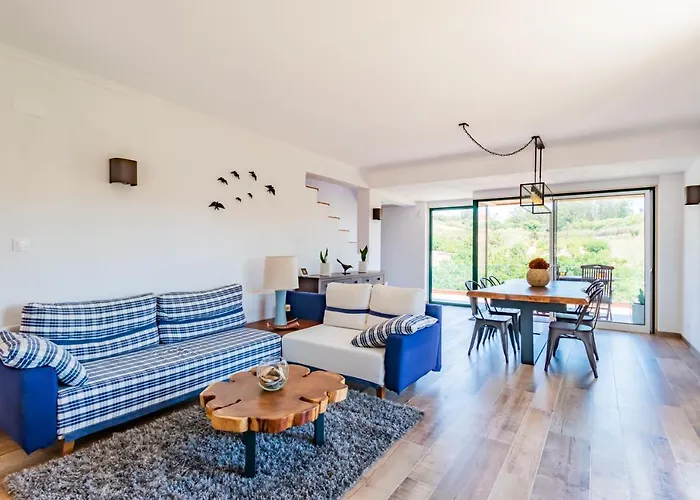 Vale De Abrantes * Lourinha (Lisbon)